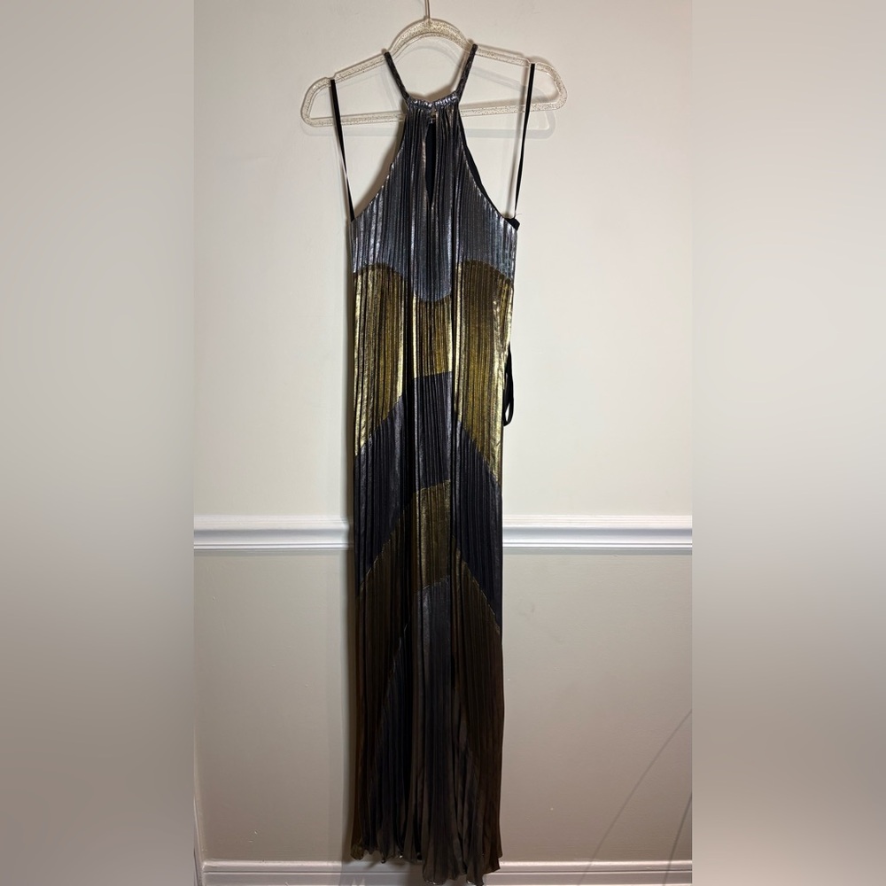 BCBGMAXAZRIA Metallic Silver Gold Colorblocked Pleated Gown XS NWT - Picture 13 of 16